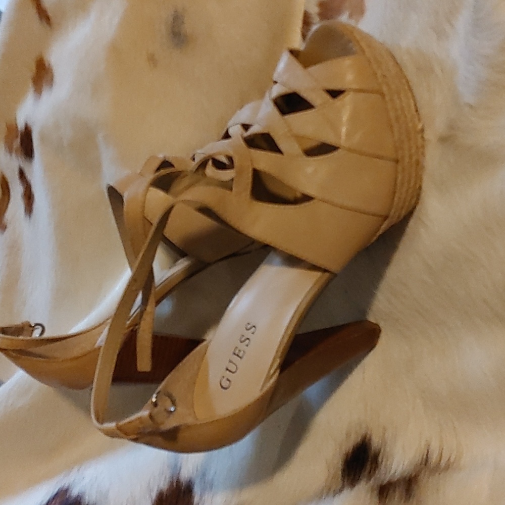 Guess Heels Size 10M